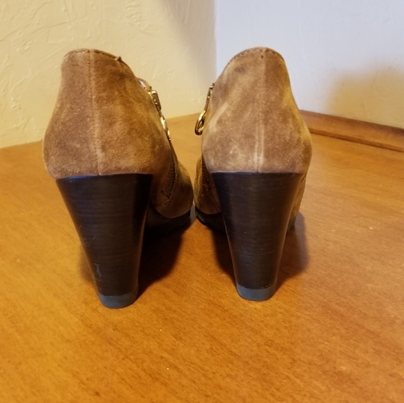 Michael Kors leather Wedge Booties size 7.5 - Picture 2 of 8